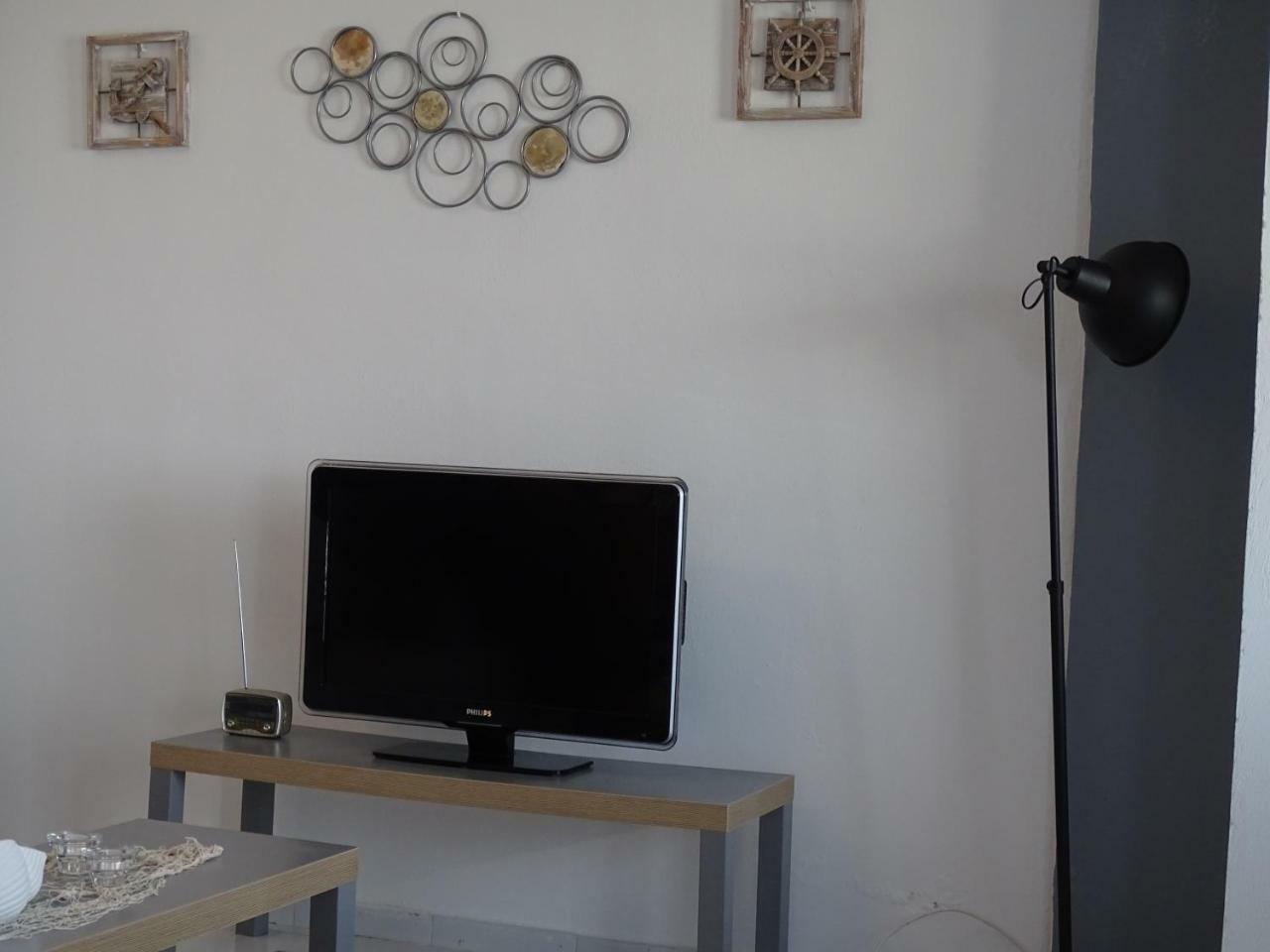 Nama Beach House Монолитос Экстерьер фото