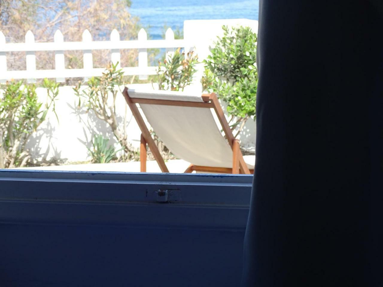 Nama Beach House Монолитос Экстерьер фото