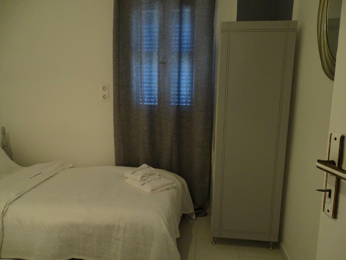 Nama Beach House Монолитос Экстерьер фото